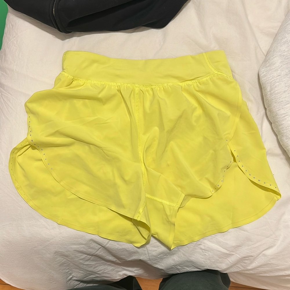 Lululemon fast and free shorts